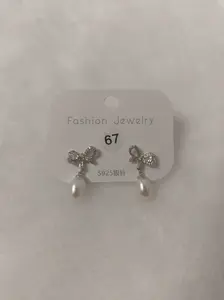 natural freshwater pearl earrings