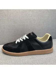 Gentle Style Men's Casual Board Shoes Fresh And Timeless Visual Effect Suitable For Spring And Autumn Daily Travel Matching Freely Create Comfortable Shapes