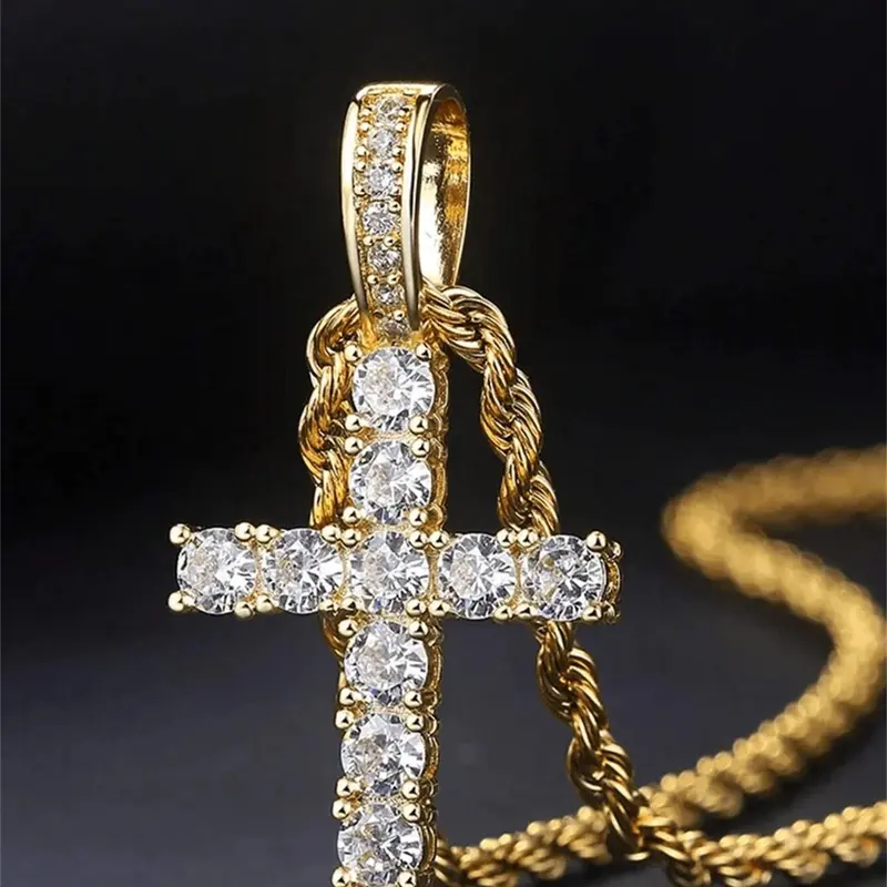 Elegant Sparkling Classic Cross Pendant Crystal Necklace, Cross Necklaces, Versatile and Lightweight, Perfect for Festivals, Parties, and Daily Wear, Necklace Gift