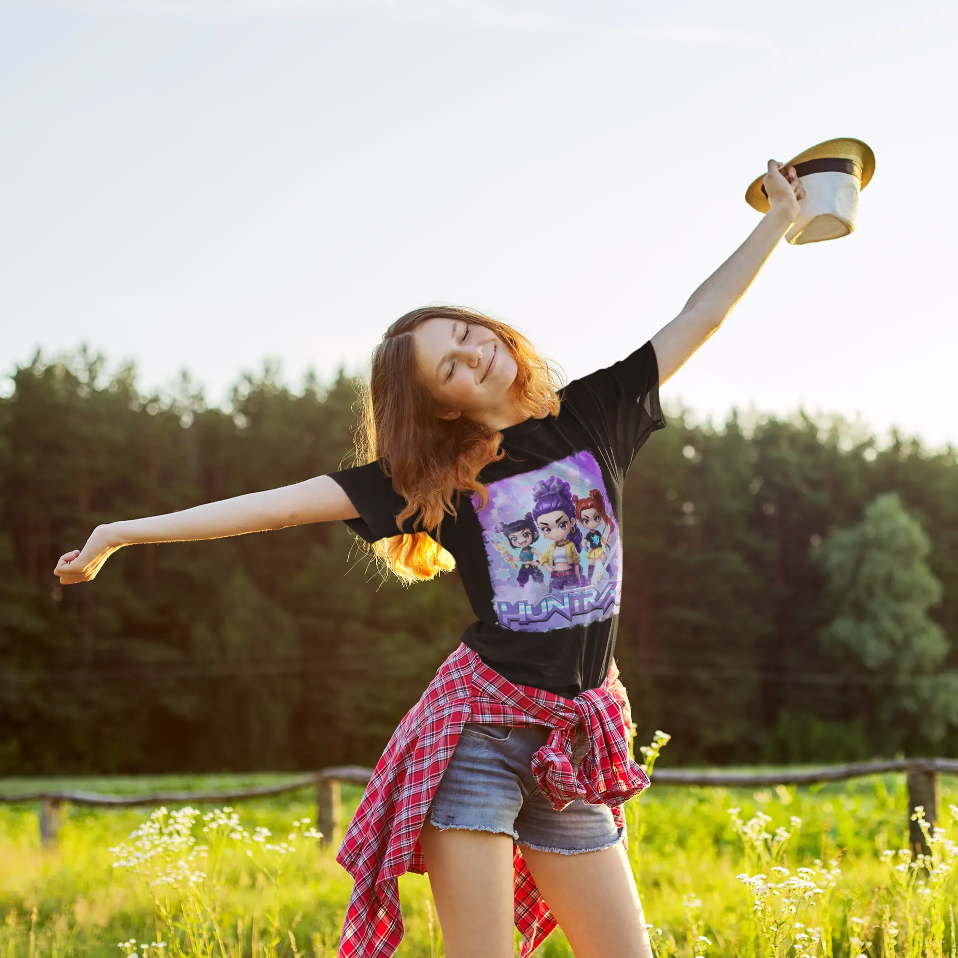 Huntrix Mini Character T Shirt - Black Short Sleeve Top with Unique Design for Casual Wear