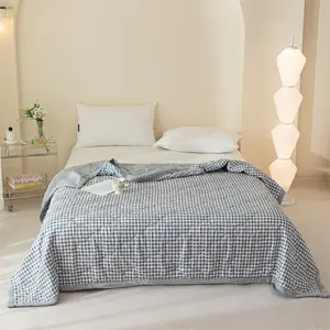 Cool Summer Quilt Ice Sleep Blanket Breathable Thin Single Bedding Student Dorm Home Use Skin-Friendly Dry No Sweat