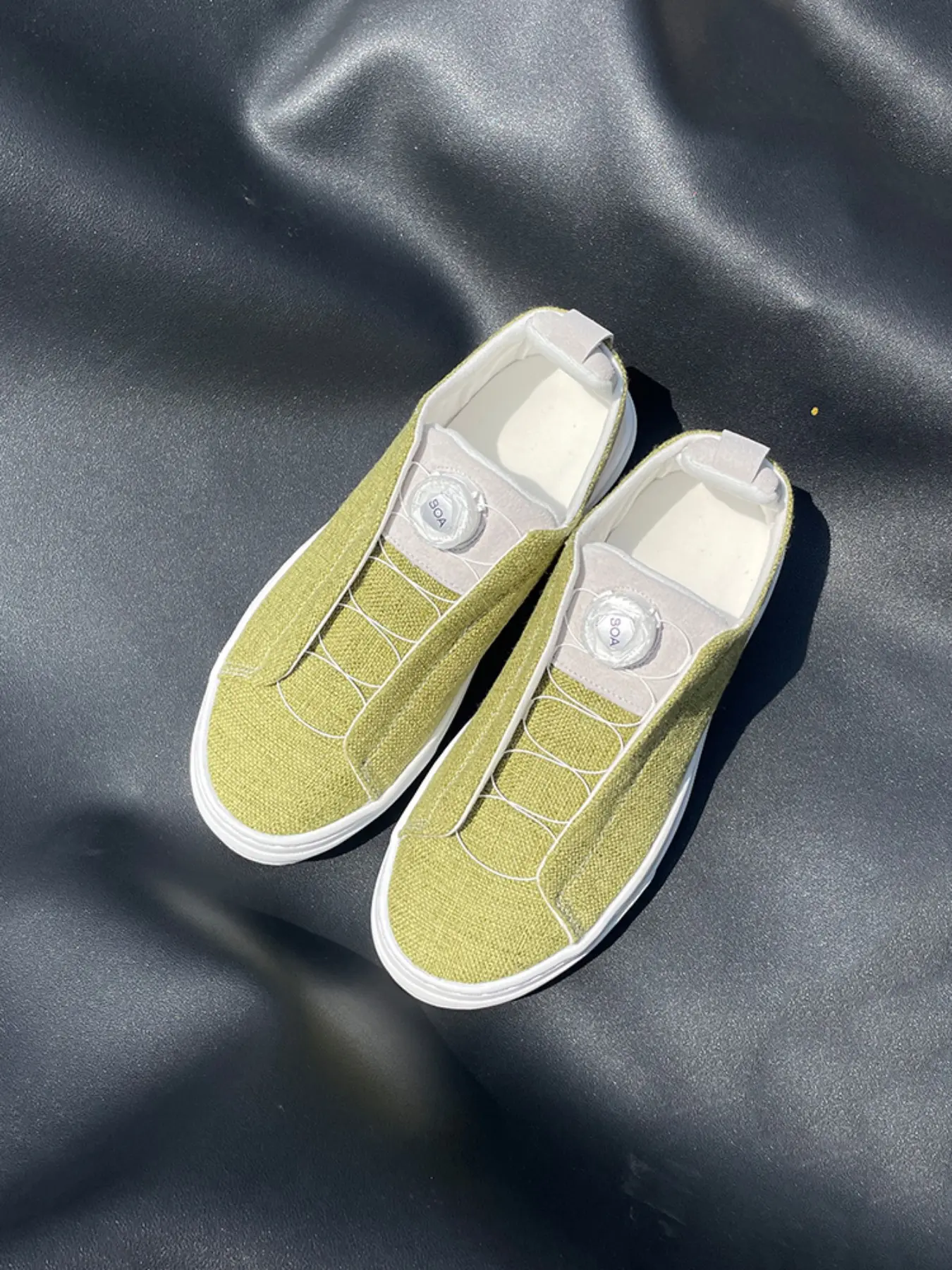 New Avocado Color Canvas Shoes, Rotating Buckle Lazy Sneakers, Original Design Coarse Linen Casual Board Shoes, Men's Large Size Trendy Shoes
