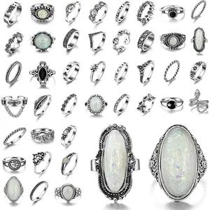 42 Pcs Gothic Punk Ring Set – Fit for Men & Women Retro Gothic Style with Stackable Knuckle Bands for Grunge, Emo & Alternative Looks