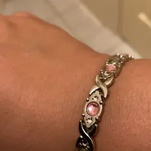 Energy Magnetic Bracelet for Women | Crystal Design & Colorful Stones | Gold Tone