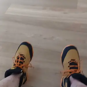 Men's safety shoes, safety boots, anti smash and anti puncture work shoes, indestructible, comfortable, non slip and durable lace up work shoes, men's construction and industrial shoes, steel toe shoes, men's work boots, men's work safety shoes