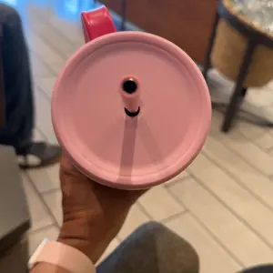 Product Review of 【Latest Style】 - Meoky 40oz Stay Hot Or Cold All DayStainless Steel Thermos Cup, Perfect For Car, Office & Travel, Large Capacity, Trendy Design, Valentine's Day gift Ready Glow-In-The-Dark White Marine Life, Insulated Mug Tumbler With Handle from E**g A**s B**e