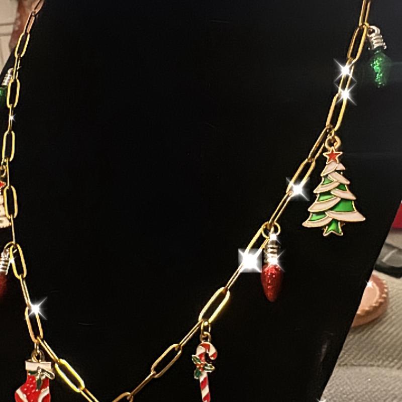 Adorable Penguin Holiday Themed Charm Necklaces for Women customized jewelry christmas gift necklace Enamel advent