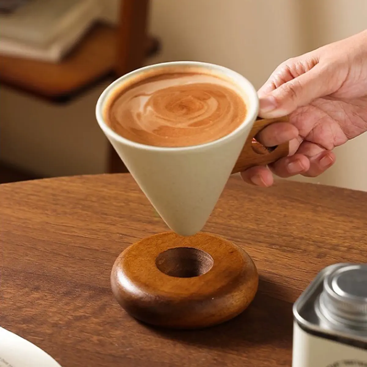 250ml Solid Eco-Friendly Ceramic Inverted Cone Cup - Stylish Plain Finish, Wooden Handle, Wooden Base - Kitchenware Drinkware for Home Coffee Time - Ideal Gift for Enthusiasts, Heat‑Retaining Cup