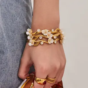 Emma's Heart | Sparkling Floral Branch Bangle - 18K Gold Plated Stainless Steel, Hollow Nature Inspired Jewelry