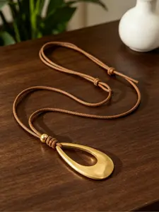 Retro teardrop-shaped pendant necklace, simple, versatile, understated luxury, fashionable and unique, Minimalist necklaces, Fashion Jewelry, Jewelry Gifts