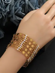 European and American Style Adjustable Five-Leaf Flower Bracelet, Retro Striped Cuff, Titanium Alloy, All Seasons Accessory