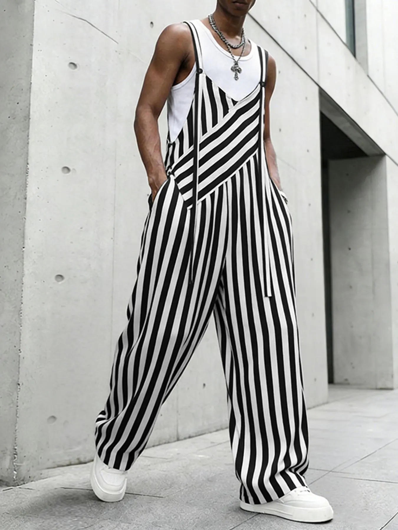 INCERUN Men's Fashion Casual Bib Pants, Patterned Long Bib Pants, Ideal for Daily Wear, Comfortable and Stylish, Perfect for Everyday