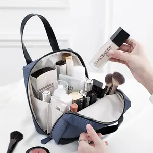 2026 new makeup bag for women — super roomy, easy to carry, and has that high-end look. Perfect for travel and keeping all your skincare stuff organized.