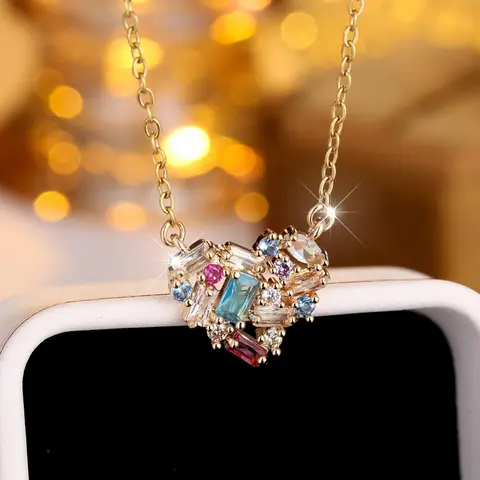 1 Piece Luxury Multicolor Geometric Synthetic Zirconia Heart Shaped Pendant with Zirconia Women's Fashion Single Gem Necklace, Ladies Luxury Party Multicolor Gemstone Decorated Jewelry Exquisite Birthday Gift