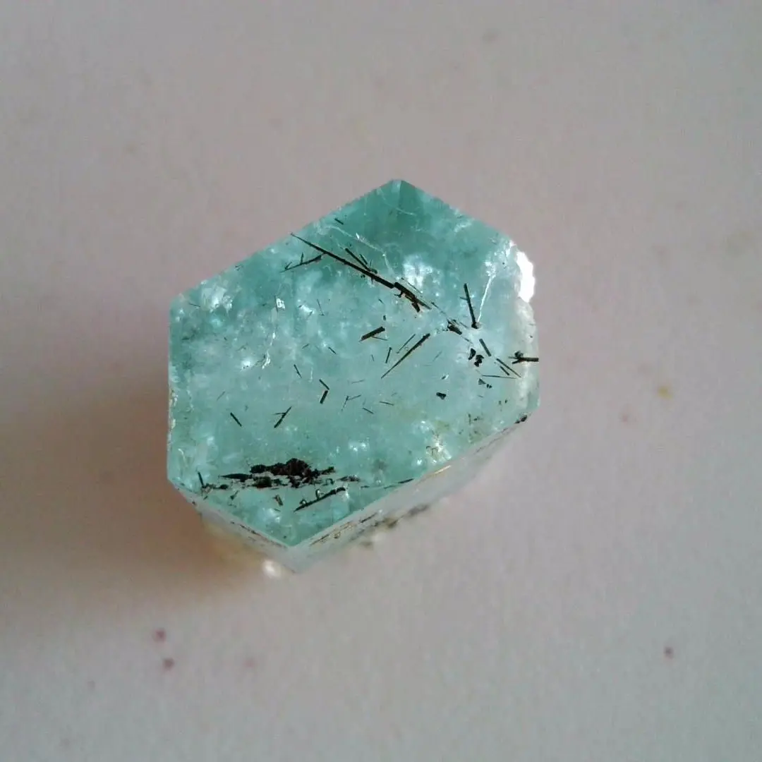 Crystal 7003 : Natural Aquamarine specimen from Namibia