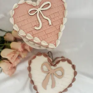 Sweetheart Valentine's Piñata – Enchanting, Ideal for Love-Filled Celebrations