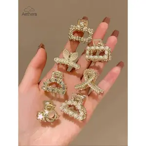 7 Pieces 2.5cm Cute Mini Faux Pearl Hair Claw Clips Set, Elegant Half Updo Accessories for All Seasons, Stylish Hairpins for Bangs, Hair Claws Set