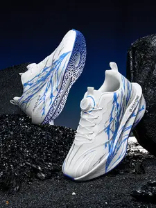 Autumn luminous heartbeat sporty running shoes for boys, teenagers and middle school students in 2025 carbon plate running shoes, breathable running sneakers for children.