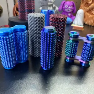 Prickly fidgets