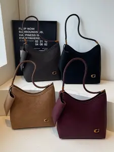 2026 Fall Winter New Trendy Underarm Bag, Vintage Large Capacity Tote Bag for Women, Versatile Faux Leather Shoulder Bag, Commuter Bag