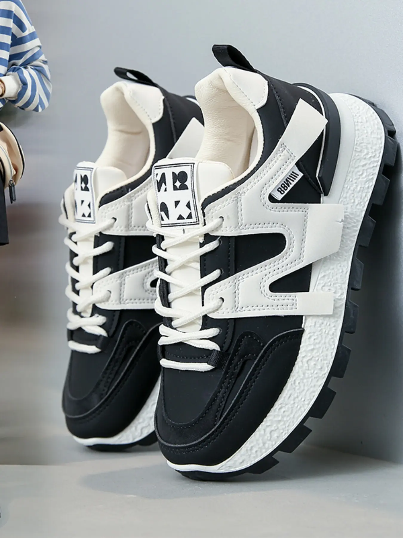 Women's Casual Sport Shoes, Winter Fleece Outdoor Sneakers, Snow Walking Shoes, Ladies Comfortable Sports Footwear, Athletic Sneakers, Thick Sole Sneaker, Trendy Walking Sneaker