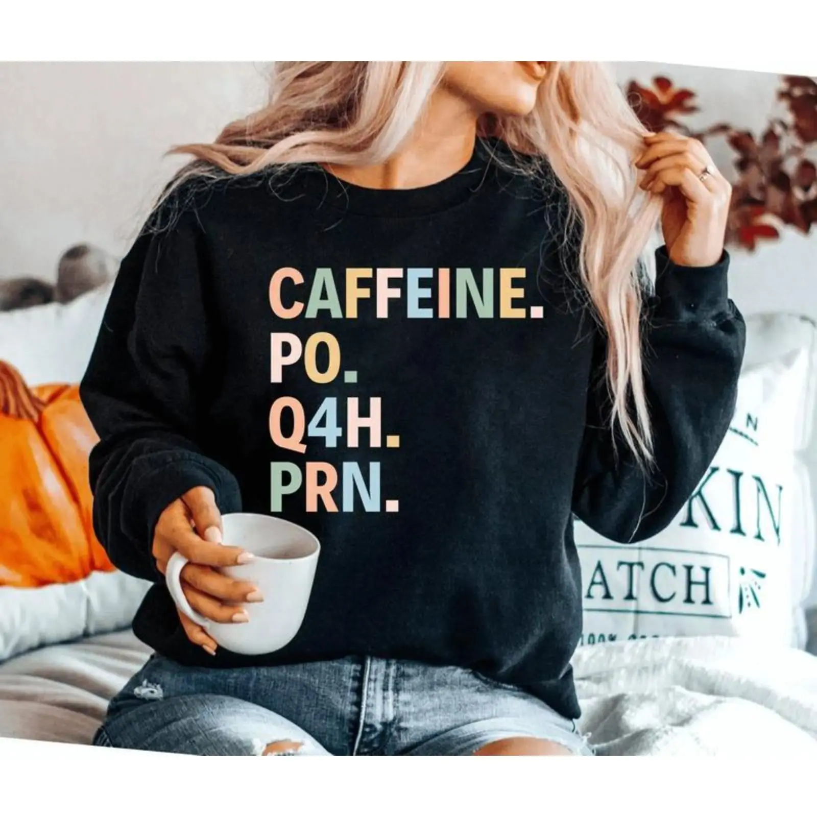 Caffeine Graphic Sweatshirt Coffee Lover Crewneck Funny Coffee Quote Pullover Cozy Casual Streetwear Long Sleeve Top Oversized Unisex Fashion Sweatshirt Everyday Wear Gift for Coffee Fans