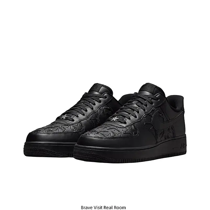 All Black Embossed Star Pattern Retro Low Top Air Force Casual Sneakers Black Rubber Outsole Embossed Leather Daily Walking Shoes for Men Women Street Fashion Trainers