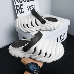 Men Slippers Soft Comfortable Clogs Shoes Breathable Non-Slip Unisex Sport Garden Outdoor Beach Clog Sandals