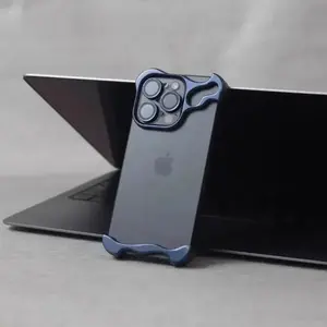 Luxury Aluminum Metal Bumper Arc Phone Case For iPhone16 15 14 13 Pro Max 16Pro Plus Urban Pulse Ultra Lightweight Cellphone Protection Cover