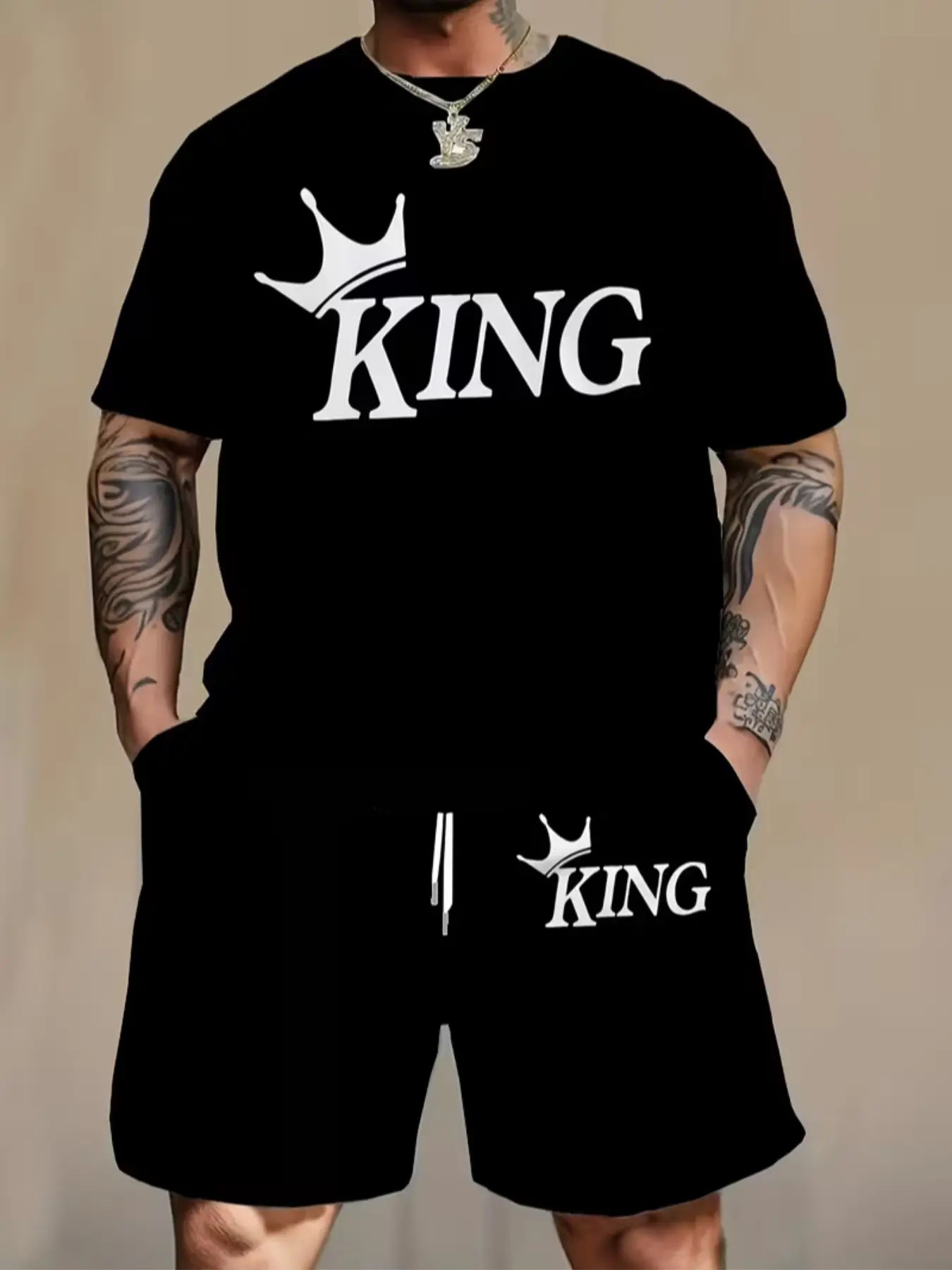 Men's Fashion Crown King Print Casual Relaxed Fit Outfit Clothing Set, Short Sleeve Round Neck T-Shirt and Pocket Drawstring Shorts, Plus Size Menswear, Loose Fit Set