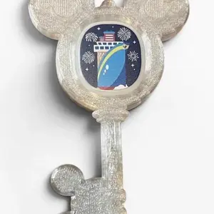 Magicband plus puck holder keychain castle key 3D print