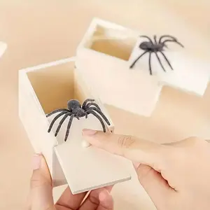 Wooden Spider Prank Box, Funny Prank Gift Set, Halloween Christmas Thanksgiving Joke Toy, Surprise Wooden Box Spider, Scary Small Box Spider, Portable