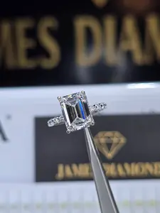 Emerald rings 💍 Center Emerald 4CT E/VS1 🔥