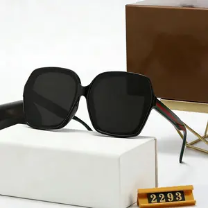 Premium Fashion Square Sunglasses for Women Men Classic Vintage UV400 Protection Outdoor Shades with Letters Accessories