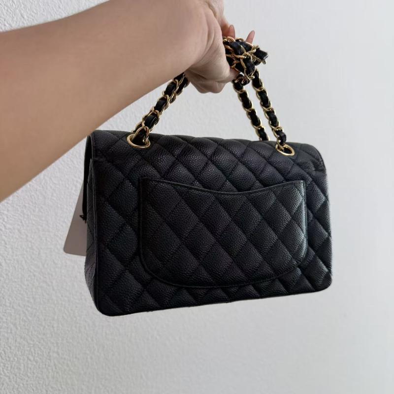 Pre-owned CHANEL AS Bag Accessories BAGS Versatile Quilted Design with Gold Hardware for Any Occasion Elevate Your Style with Timeless Elegance