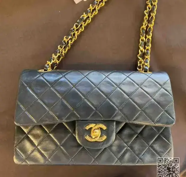 Pre-owned CHANEL LEATHER Shoulder Bags preloved lambskin classic double flap bag 1410