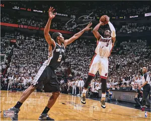 Dwyane Wade Miami Heat Autographed 16" x 20" 2013 NBA Finals Shot vs, San Antonio Spurs Photograph - Fanatics Authentic Certified