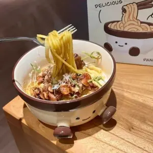 Cute Paw Design Ceramic Bowl, 1 Count Creative Noodle Bowl, Salad Bowl, Household Large Bowl for Students, Dormitory, Kitchenware