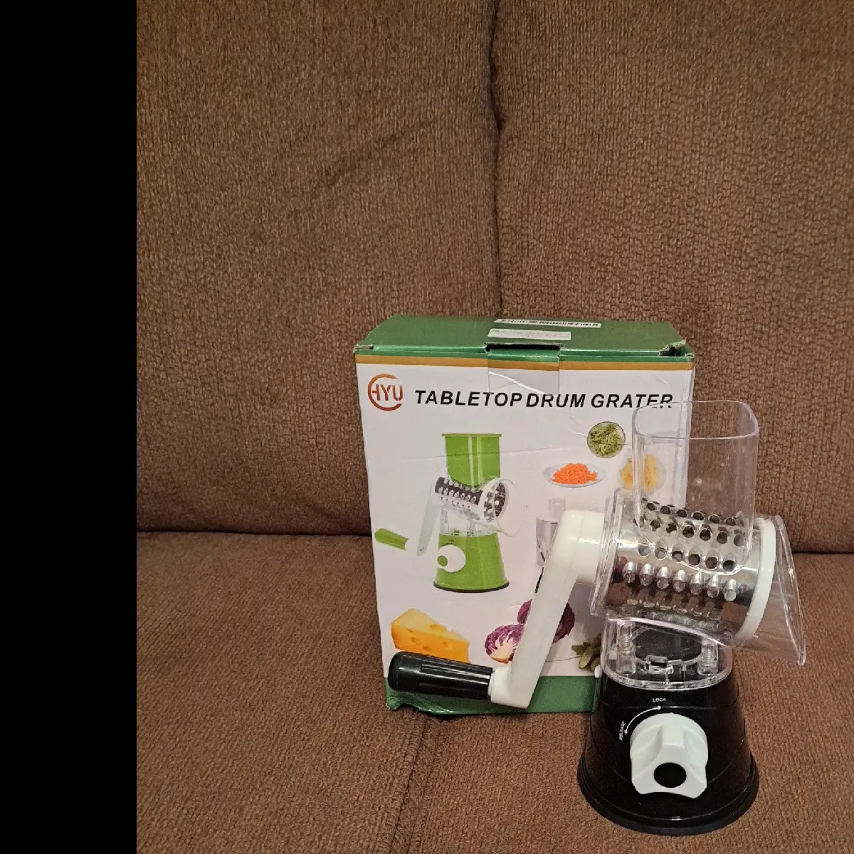 TABLETOP DRUM GRATER. Excellent grater for cheese, vegetables and fruit. Kitchen Utensils