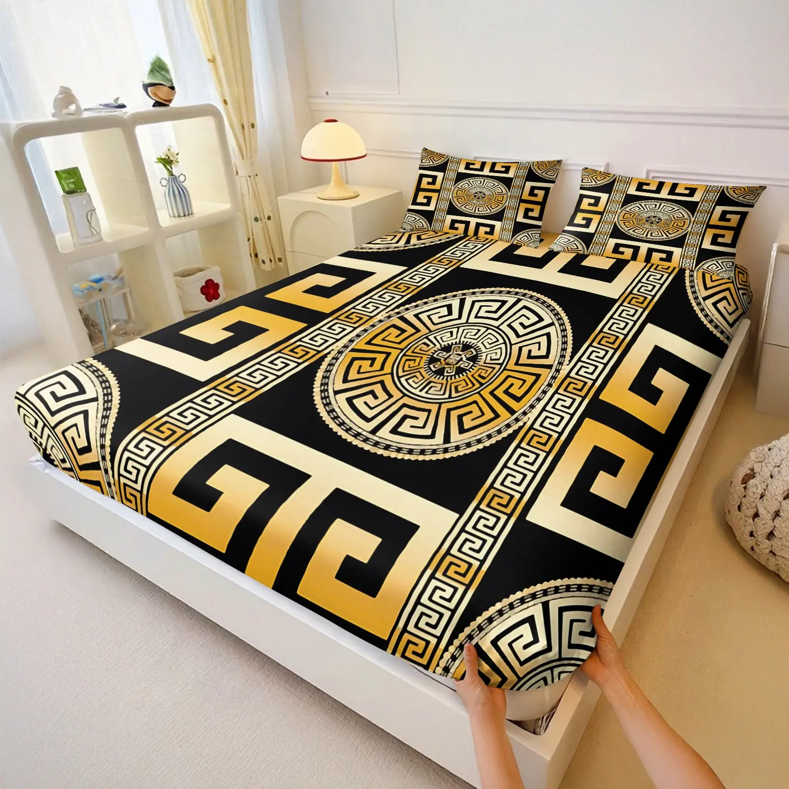 Vintage Black & Gold Greek Key Fitted Sheet Set, Geometric Pattern Print Luxurious Feel Luxury Soft 3-Piece Printed Bedding Set, Breathable Fabric, Bohemian Style, Ideal for Hotel and Bedroom Decor, Suitable for Adults
