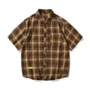 Summer trendy retro plaid casual men’s short-sleeve shirt; short-sleeve shirt jacket; lightweight loose summer shirt with a high-end turn-down collar