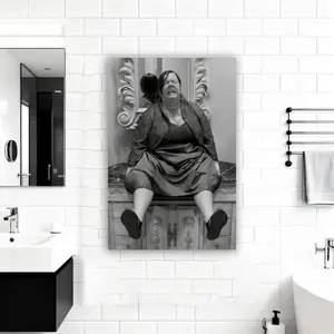 Funny Toilet Woman HomeDecor WallArt LivingRoom Canvas for Bedroom Decor Canvas Poster Aesthetic Office Bathroom Painting Picture Print Modern Family