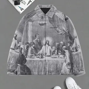 A vintage print collar jacket with an artistic versatile style, although the print is uniquely artistic, the black and white color scheme and the jacket's own design make it highly versatile, pairing well with various styles of innerwear and bottoms.