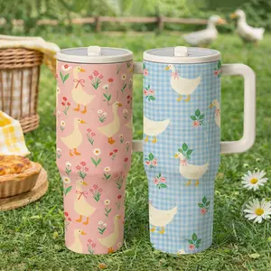 AuraCup 1pc 40oz Insulated Tumbler with Handle and Lid, Drinkware, Cute Duck Floral Pattern Stainless Steel Travel Mug, Pastel Farm Style Large Capacity Vacuum Cup for Coffee Tea, Keeps Cold 12 Hours Hot 6 Hours, Gift for Home Office Outdoor Use