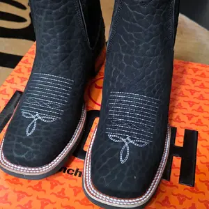 Mara Hooch Men's Bull Neck Boots - Black Suede with White Stitching and Dragonfly Embroidery