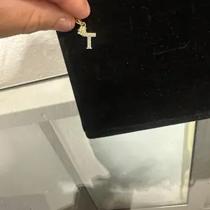 10K Gold Letter “T” Pendant – Micro Pave Diamond-Cut Finish