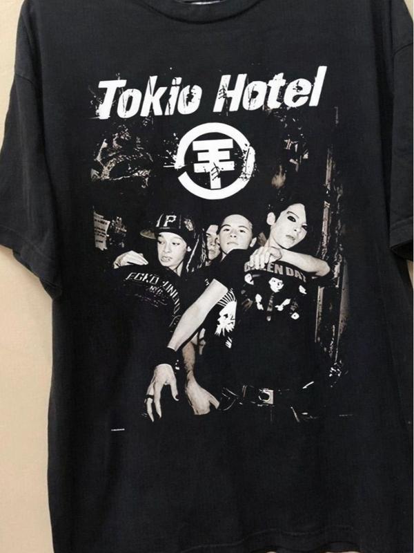 Vintage Tokio Hotel Signatures Music T-shirt