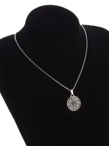 Eco-Friendly Alloy Compass Necklace Pendant for Men, Fashionable European Style Jewelry, Trendy Casual Accessory, Jewelry Gift