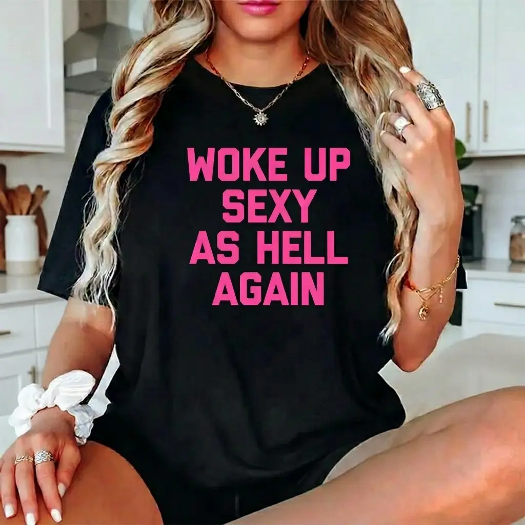 Women's Short-Sleeve Oversized Round-Neck Unisex Funny Confidence Graphic T-Shirt - Sassy Bold Statement Tee for Casual Outfits, Girls Night