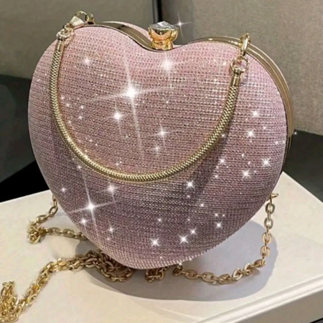Rhinestone clutch hearr purse Rhinestone clutch hearr purse